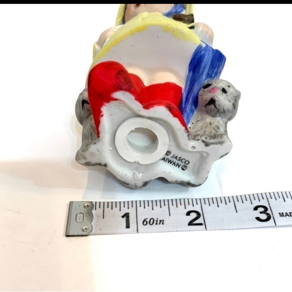 Jasco Potpourri Figurine Vintage Pomander Girl Yellow Raincoat Kittens Figurine - Picture 5 of 6